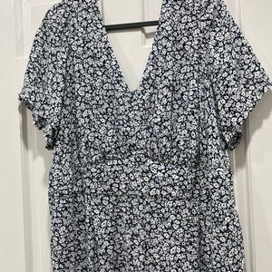 Old Navy Navy and White Floral Dress